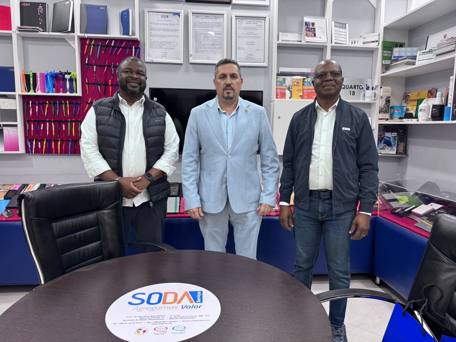APME Reforça Laços com Empresas Nacionais: Visita à SODA SERVIÇOS, LIMITADA Destaca Diálogo e Cooperação com as PMEs
